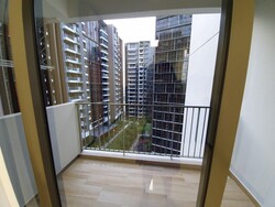 Sims Urban Oasis (D14), Condominium #566459041